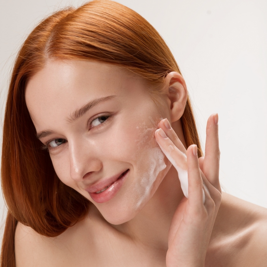 Skincare Minimalism – Новата философия за по-малко, но по-ефективна грижа за кожата