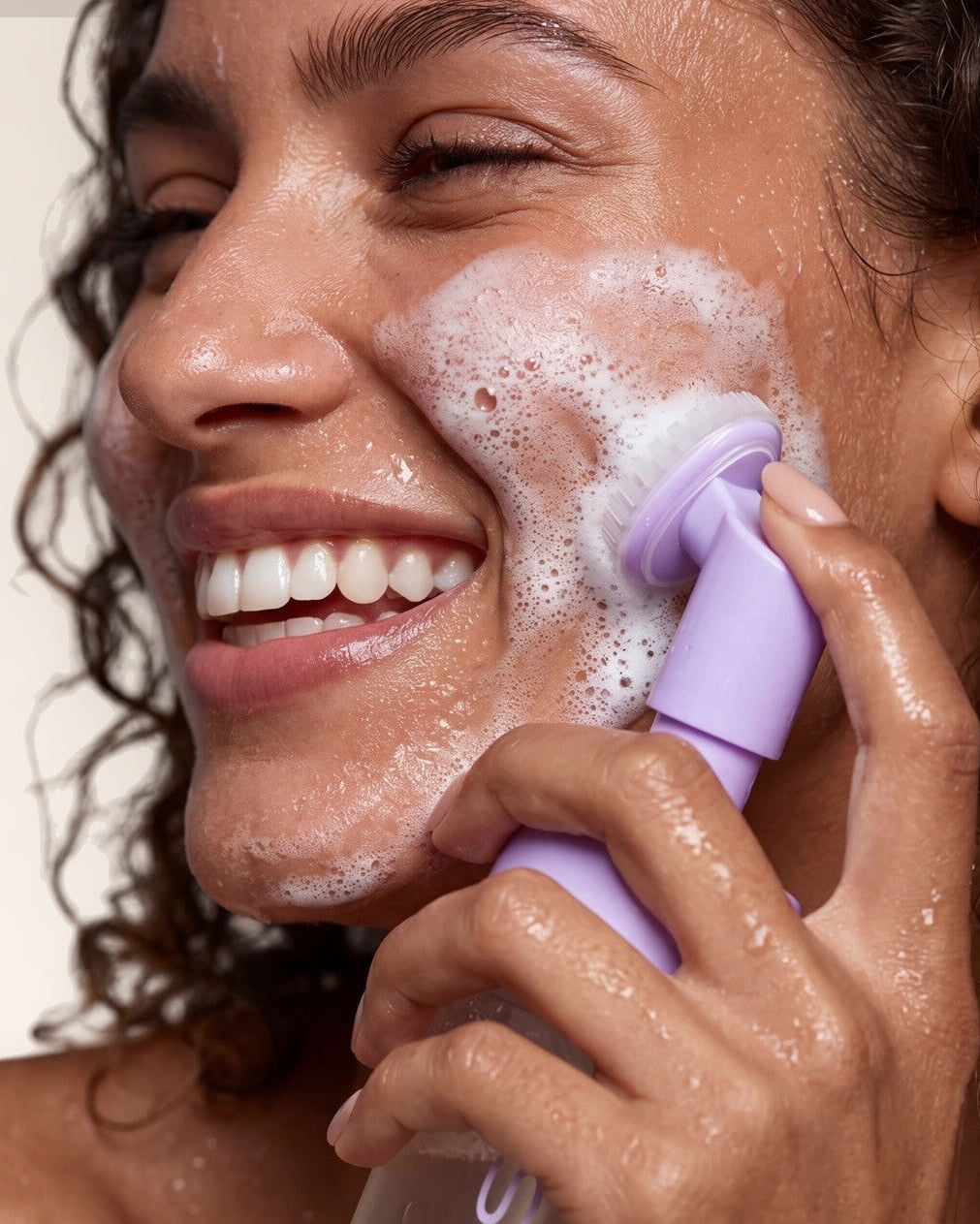 Travel 2-in-1 Cleansing Foam - Purple