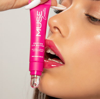 Ефект на гланц за устни MUSE Peptide Lip Butter Wild Berry Gelato